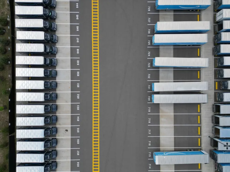 Regional 3PLs vs. National Networks: The Cost Math Most Mid-Market Shippers Get Wrong